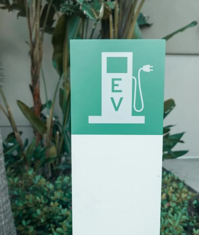 EV Charging for Commercial Fleet Vehicles News & Events